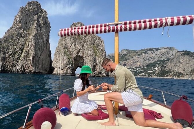 Private Island of Capri Boat Tour for Couples - Customer Reviews and Recommendations