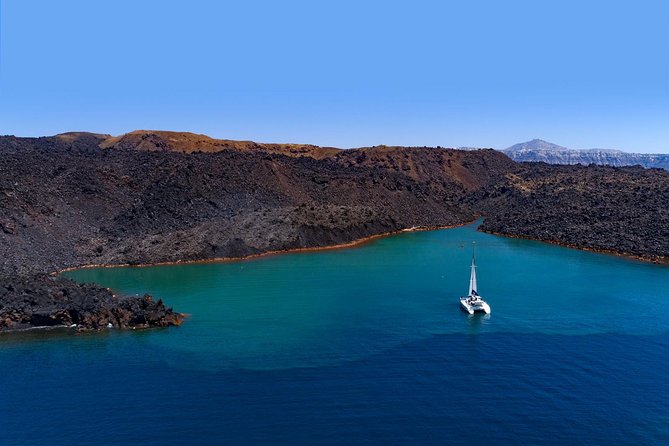 Private Luxury Caldera Cruise With a Rich BBQ Meal and Open Bar! - Tour Experience Highlights