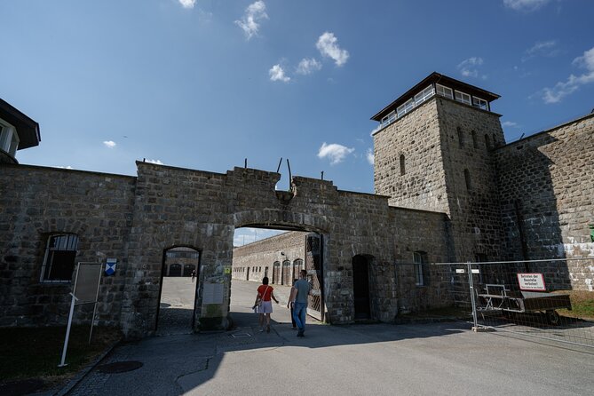 Private Memorial Tour From Vienna to Mauthausen & Eagles Nest - Distribution of Star Ratings