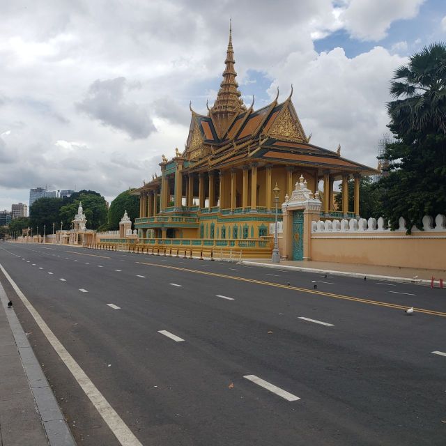 Private One Day Tour in Phnom Penh - Booking and Payment
