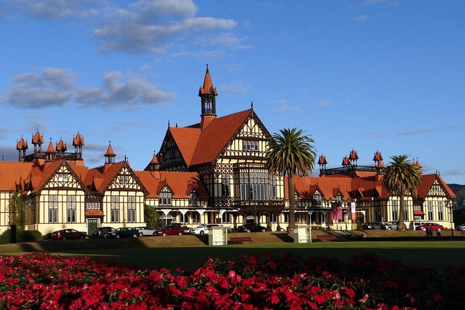 Private Shore Excursion Rotorua/ Tauranga Maori Culture, Geyser & Concert - Geothermal Wonders