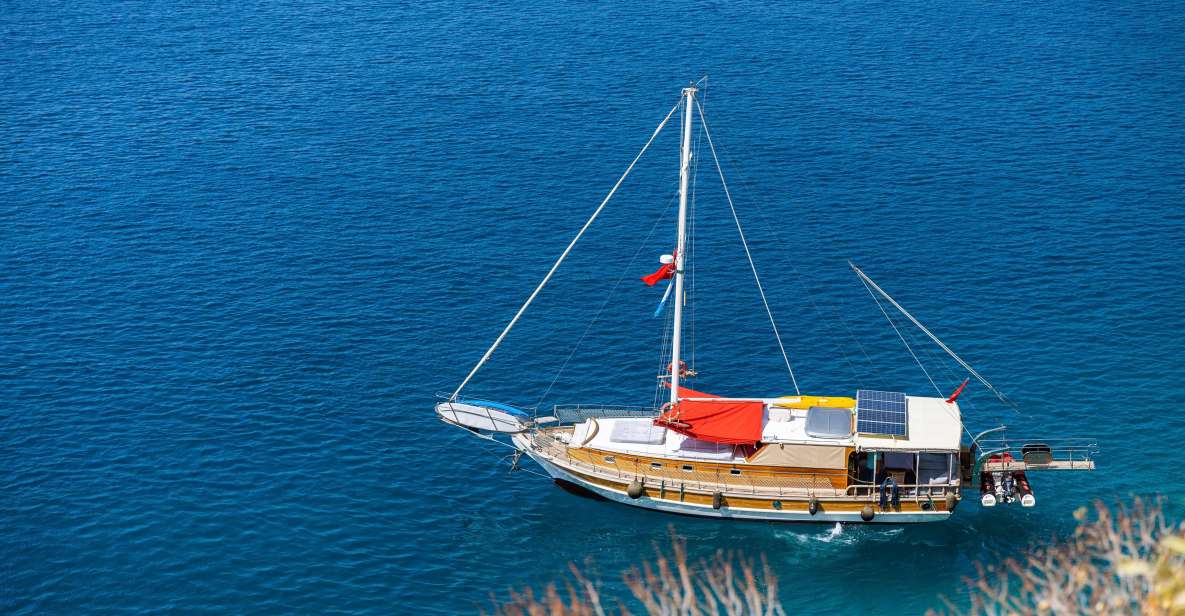 PRIVATE TOUR FROM KAS INCLUDING LUNCH - Highlights & Onboard Activities