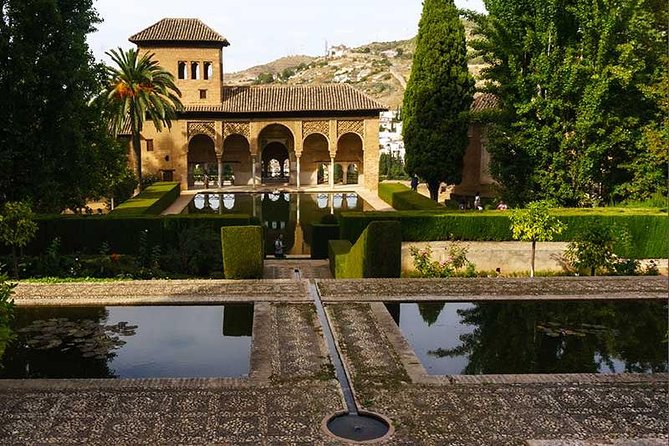 Private Tour From Malaga to the Alhambra Palace and Granada for up to 8 Persons - Additional Information