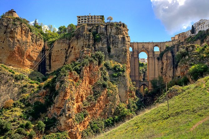 Private Tour Ronda and White Villages From Seville - Exclusive Experiences