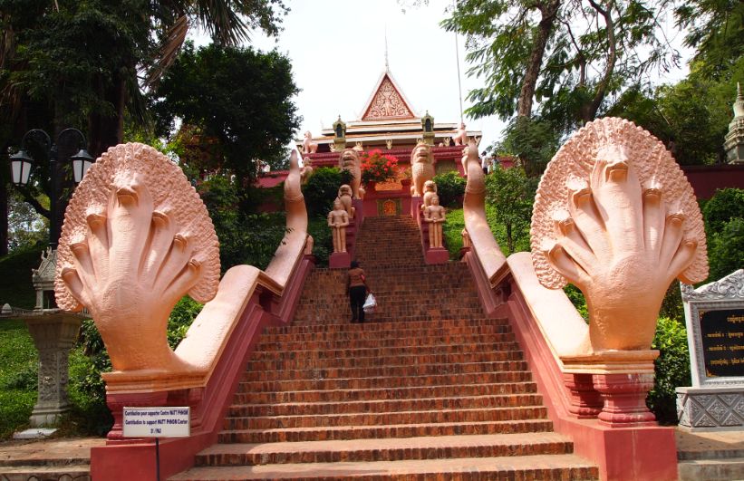 Private Tour Royal Palace, National Museum & Wat Phnom Tour - Pickup Details