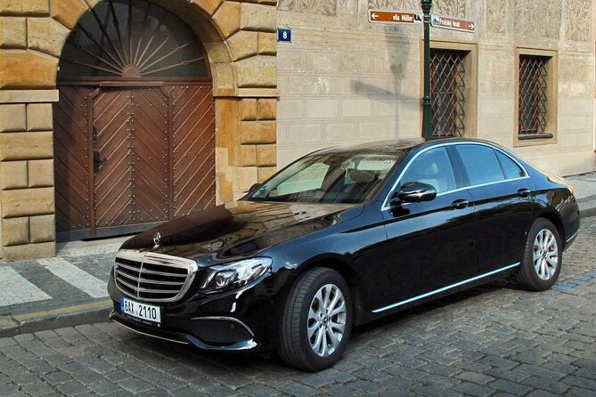 Private Transfer From Vienna to Prague in a Luxury Vehicle - Cancellation Policy