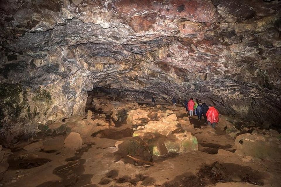 Private Trekking Tour: Easter Island Caves - Cave Highlights to Explore