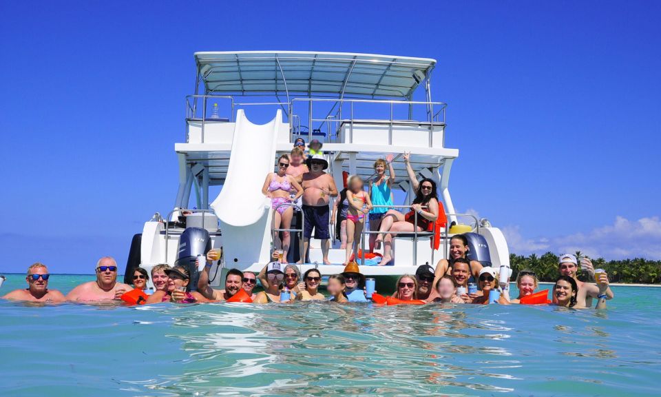 Punta Cana: Catamaran Tour With Open Bar and Reef Snorkeling - Customer Reviews and Recommendations