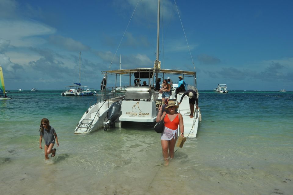 Punta Cana Party Boat (Only Adult) - Inclusions and Services