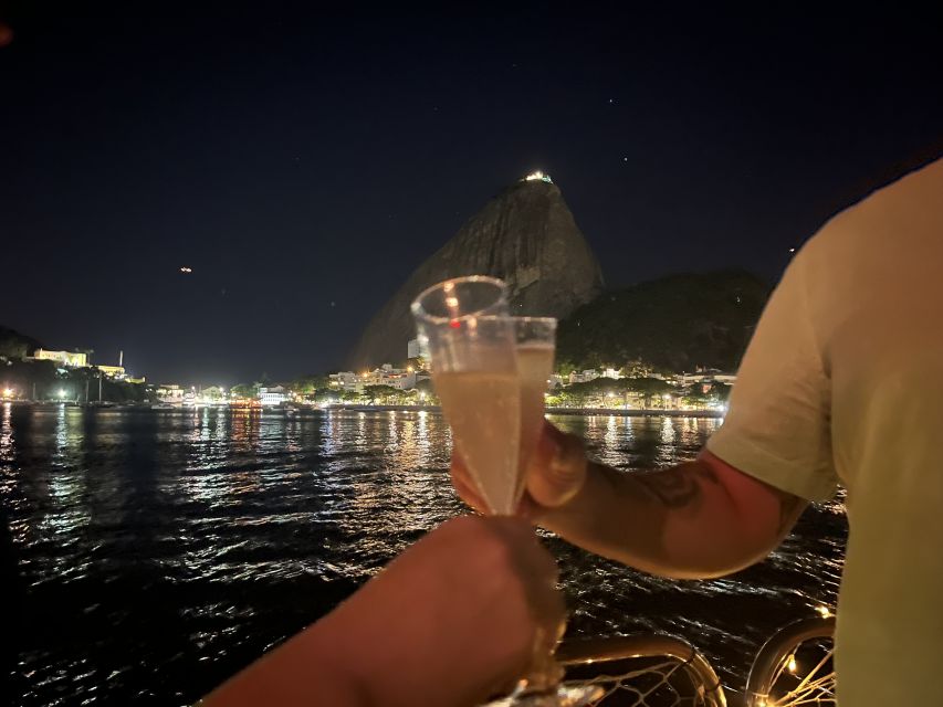 Rio De Janeiro: Sightseeing Cruise by Night - Booking Information