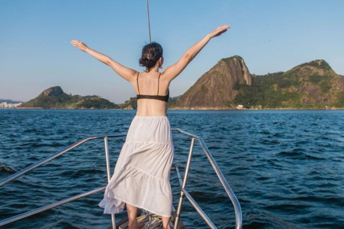 Rio De Janeiro: Unforgettable Sunset Boat Tour - Tour Highlights