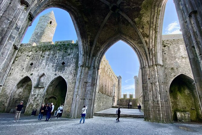 Rock of Cashel Cahir Castle Private Day Tour From Dublin W/Picnic - Booking Details