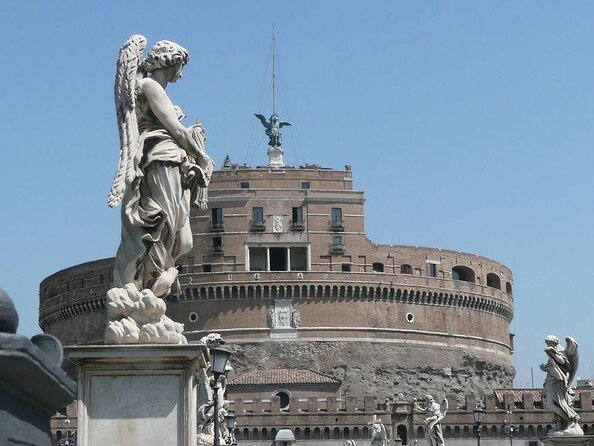 Rome: Castel Santangelo Small Group Tour With Fast Track Entrace - Meeting Information