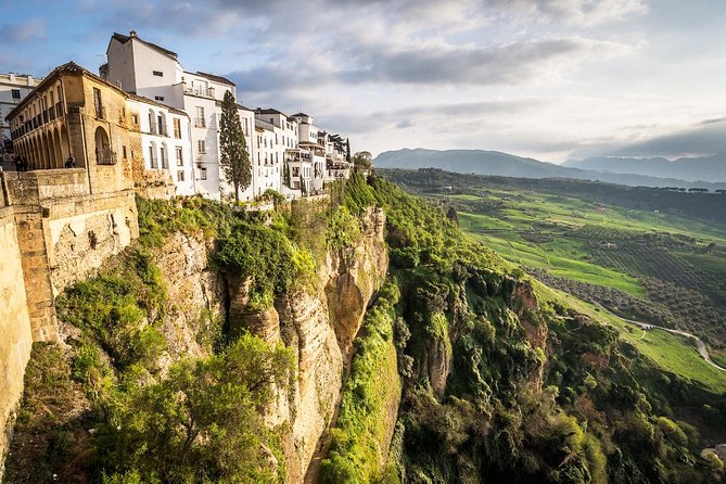 Ronda and Setenil De Las Bodegas Private Tour From Cadiz - Scenic Journey Through Sierra De Grazalema