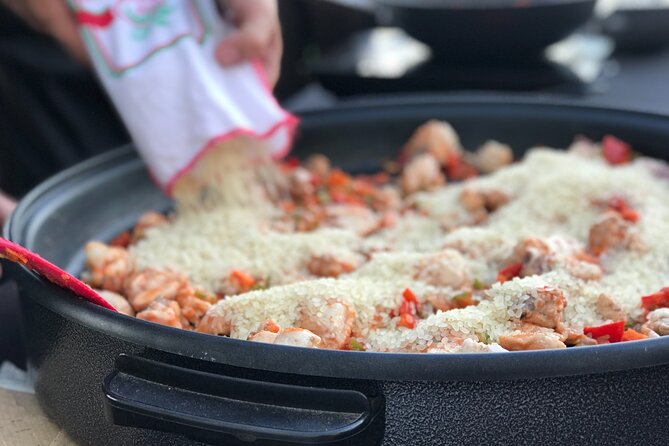 Rooftop Panoramic Highlights Tour & Paella Cooking Class Sevilla - Traveler Experience Insights