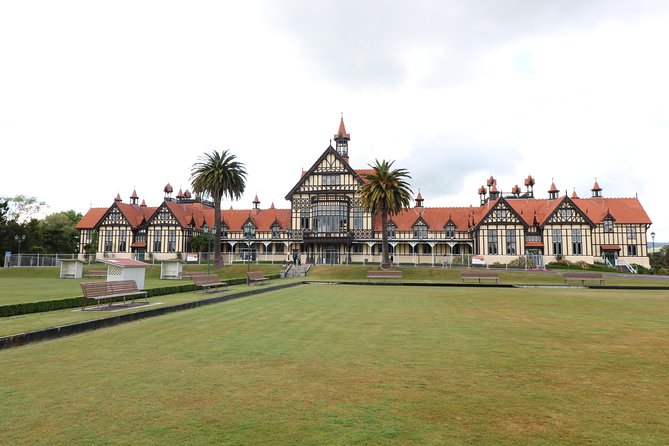 Rotorua and Waitomo Caves Day Trip From Auckland -Smaller Groups - Traveler Feedback and Reviews