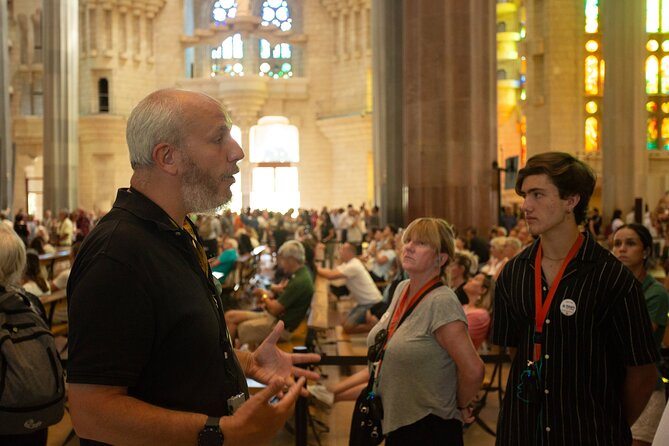 Sagrada Familia Guided Tour With Skip the Line Ticket - Positive Reviews and Visitor Experiences