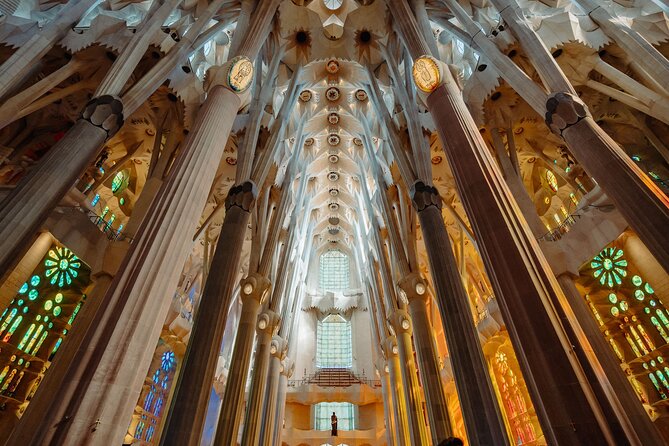 Sagrada Familia Highlights Tour With Skip the Line Tickets - Practical Information