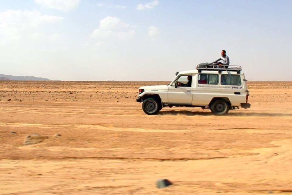 Sahl Hasheesh: Desert Stargazing by Jeep With BBQ Dinner - Description of Stargazing Experience