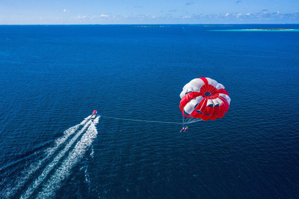 Sahl Hasheesh: Glass Boat and Parasailing With Watersports - Children Policy and Restrictions