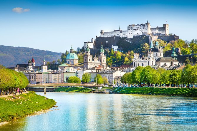 Salzburg Airport Transfers : Salzburg Airport SZG to Salzburg in Luxury Car - Convenient Booking Process