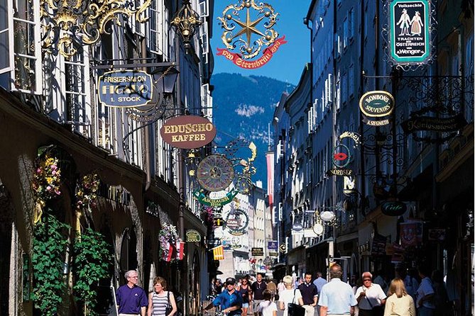 Salzburg Small-Group Introductory Walking Tour With Historian Guide - Booking Information