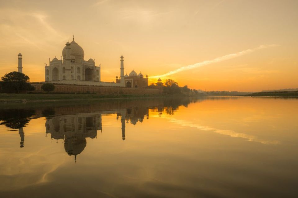 Same Day Agra Tour By Gatimaan Express - Experience Highlights