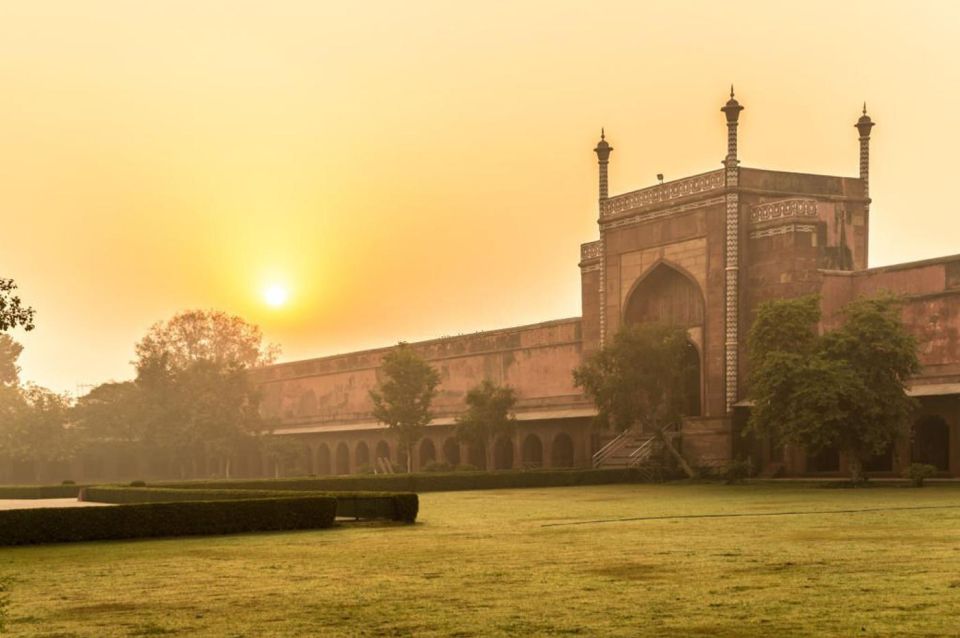 Same Day Taj Mahal Tour By Car - Language Options and Guide