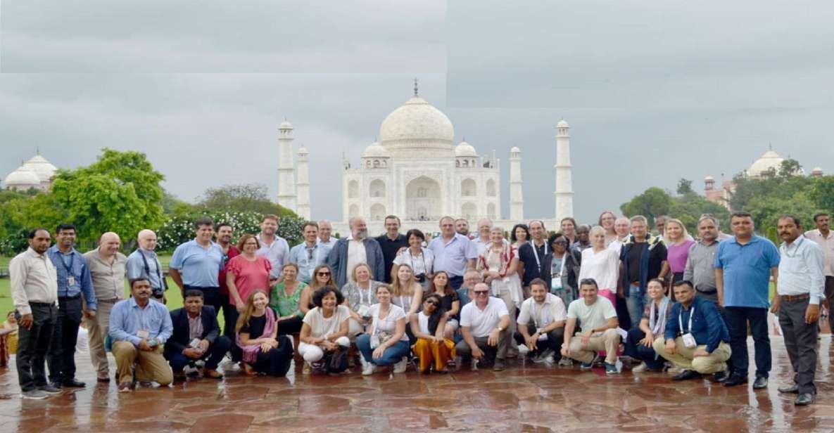 Same Day Taj Mahal Tour By Flight From Hyderabad - Transportation