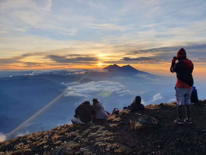 Santiago Atitlán: Volcan Atitlán Hike - Itinerary
