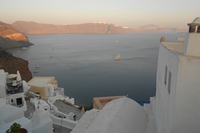 Santorini Car Tour With a Local - Itinerary Highlights