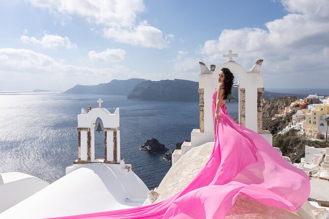 Santorini Flying Dress Photo Shoot With Professional Photographer - Reviews and Ratings