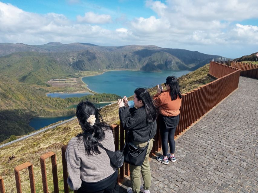São Miguel Island: 2-Day Guided Island Tour With Meals - Customer Reviews and Recommendations