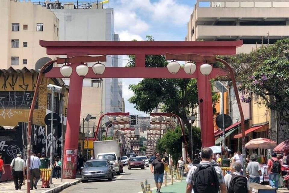 Sao Paulo: Liberdade Asian District Walking Tour - Culinary Delights