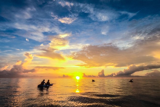 Sea Kayaking at Qingshui Cliff Hualien(Sunrise 03:30am) - Sunrise Sea-kayaking Tour Experience