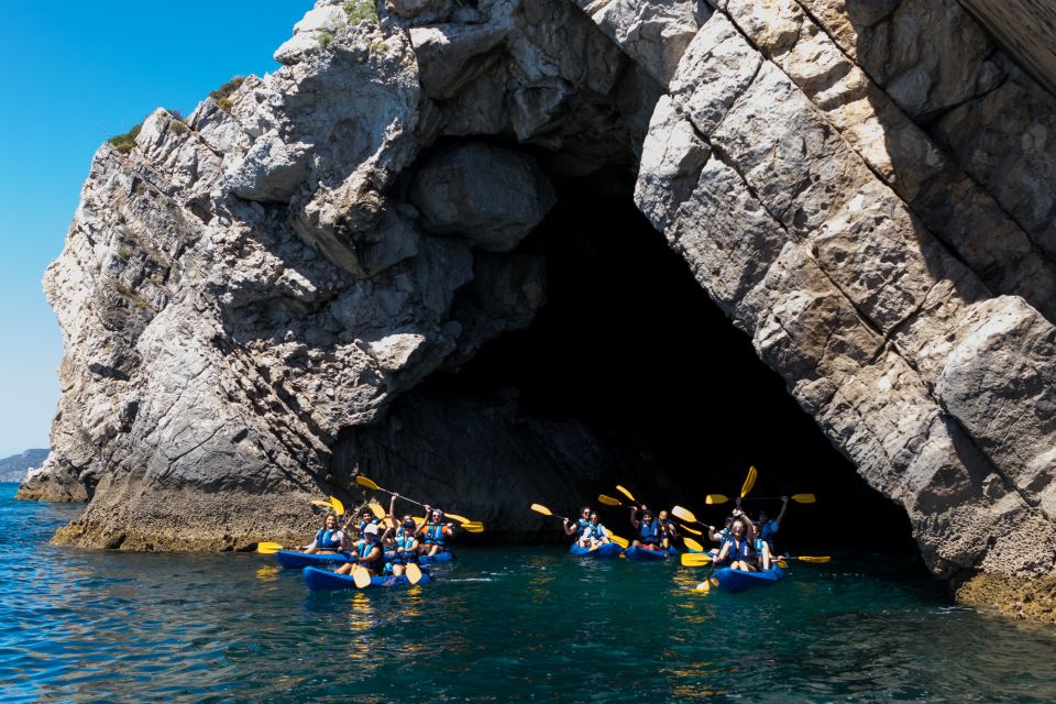 Sesimbra: Arrabida Natural Park & Caves Guided Kayaking Tour - Reviews