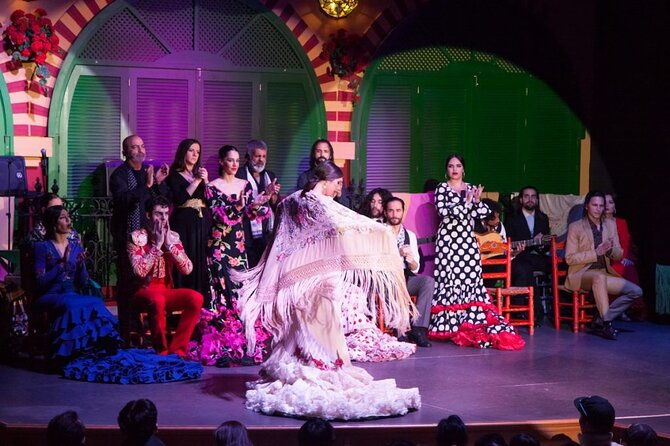 Seville Night Tour With Tablao Flamenco Show - Traveler Experience