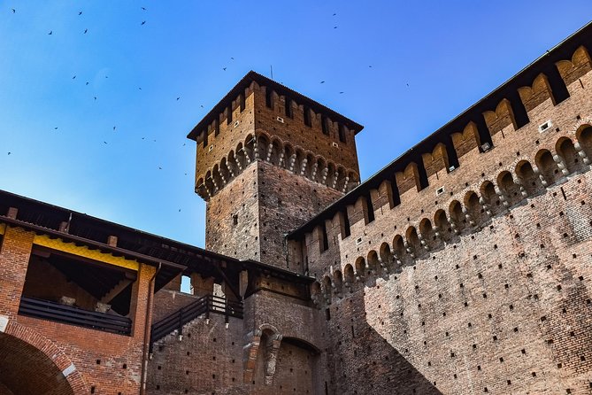Sforza Castle and Michelangelos Pietà Rondanini Guided Experience - Castle Overview