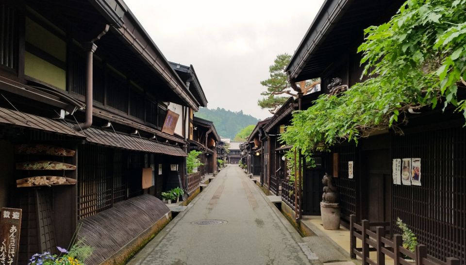 Shirakawa-go, Gokayama & Takayama Private Tour From Kanazawa - Customer Reviews