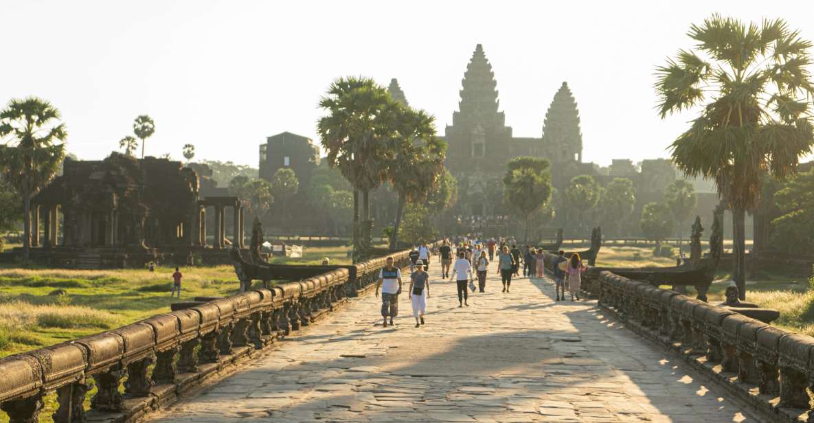 Siem Reap: Angkor Wat Small Circuit Tour With Hotel Transfer - Highlights of the Experience
