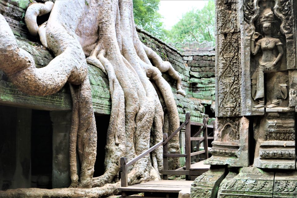 Siem Reap: Angkor Wat Sunrise and Best Temples Tour - Temple Exploration