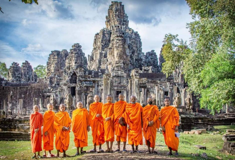 Siem Reap: Angkor Wat Sunrise Bike Tour With Breakfast - Highlights