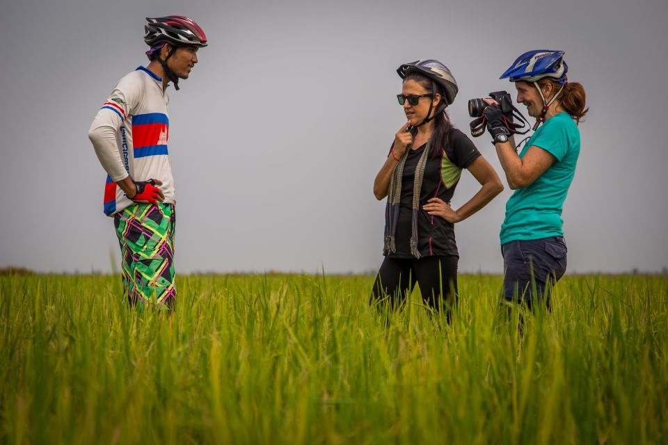 Siem Reap Countryside E-Bike Guided Tour With Village Life - Full Description