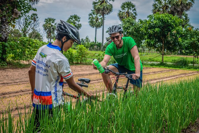 Siem Reap Countryside Guided Tour With E-Bike and Non E-Bike - What to Expect