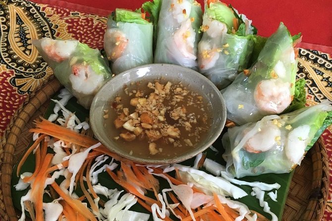 Siem Reap Evening Street Foods Tours by Tuk Tuk - Local Guide Details