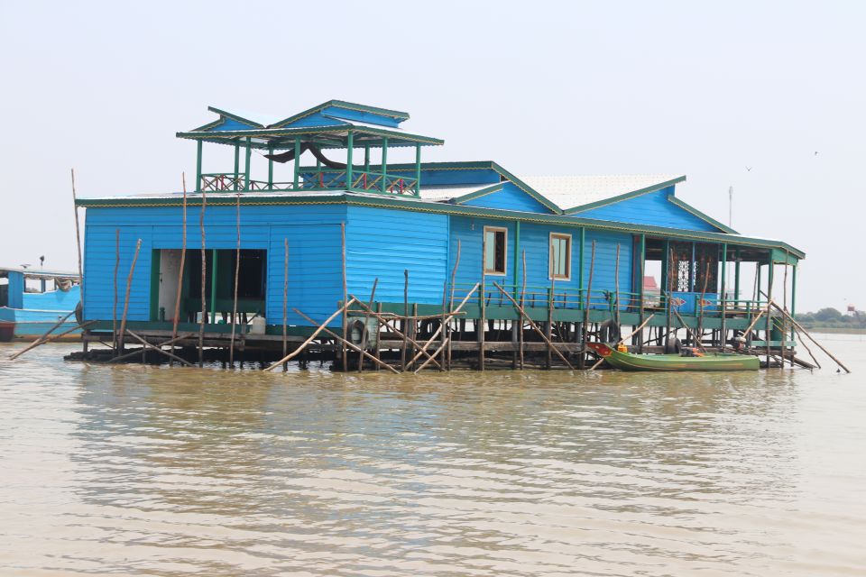 Siem Reap: Floating Village Tour - Boat Features