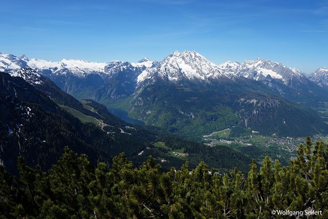 Skip-The-Line: Eagles Nest in Berchtesgaden Tour From Salzburg - Eagles Nest Visit Description