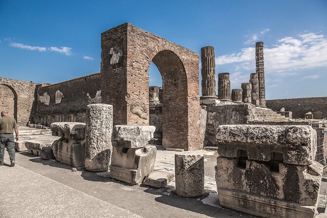 Skip the Line Pompeii Guided Tour From Sorrento - Staff and Guides