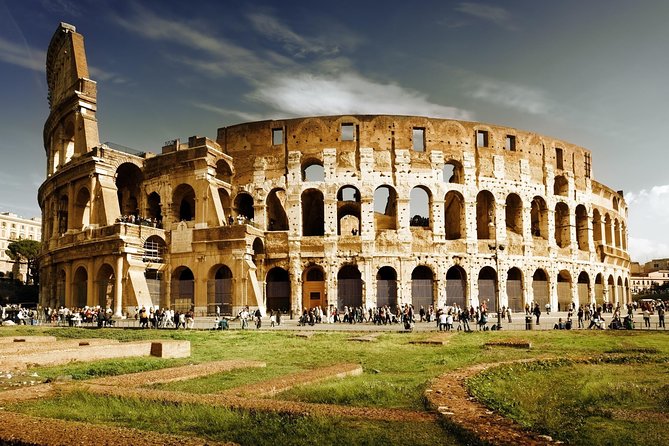 Skip the Line: Premium Colosseum, Palatine Hill & Roman Forum Private Tour - Traveler Photos