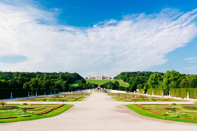 Skip-the-Line Schonbrunn Palace Guided Tour and Vienna Historical City Tour - Visitor Feedback